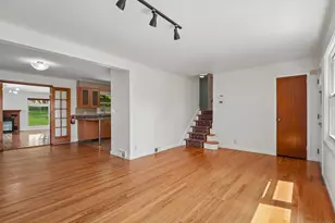 920 E Lawn Dr, Teaneck Township, NJ 07666 - Photo 3