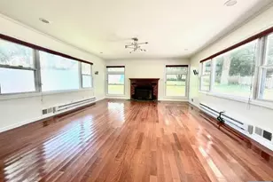 920 E Lawn Dr, Teaneck Township, NJ 07666 - Photo 5