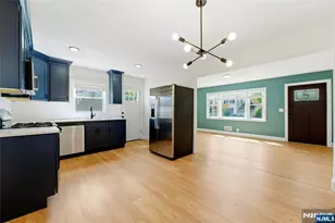 21-05 Dalton Pl, Fair Lawn, NJ 07410 - Photo 13