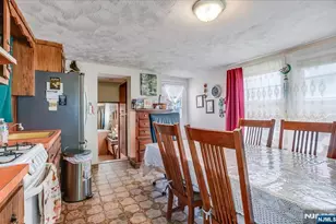 43 Maitland Pl, Garfield, NJ 07026 - Photo 3