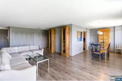 160 Overlook Avenue 11B #11B, Hackensack, NJ 07601 - Photo 9