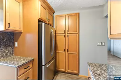 160 Overlook Avenue 11B #11B, Hackensack, NJ 07601 - Photo 17