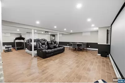 327 Woodside Avenue, Franklin Lakes, NJ 07417 - Photo 33