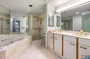 1360 Hamburg Turnpike 409, Wayne, NJ 07470 - Photo 13
