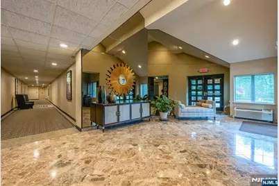 1360 Hamburg Turnpike 409 #409, Wayne, NJ 07470 - Photo 19