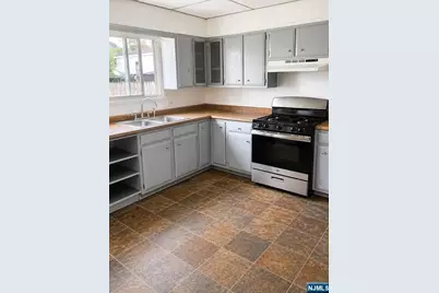236 Shafer Avenue, Phillipsburg, NJ 08865 - Photo 11