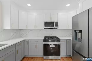 271-273 Schley St, Newark, NJ 07112 - Photo 11