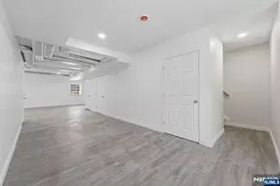 271-273 Schley St, Newark, NJ 07112 - Photo 43