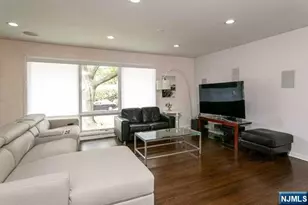 2 Monument Pl, Cresskill, NJ 07626 - Photo 3