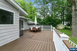 2 Monument Pl, Cresskill, NJ 07626 - Photo 19