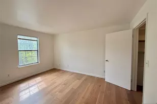 901 Tuliptree Ct, Mahwah, NJ 07430 - Photo 5