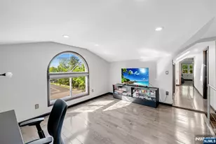 247 Glenwood Ave, Leonia, NJ 07605 - Photo 23