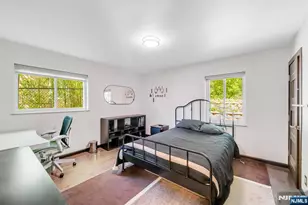 247 Glenwood Ave, Leonia, NJ 07605 - Photo 21