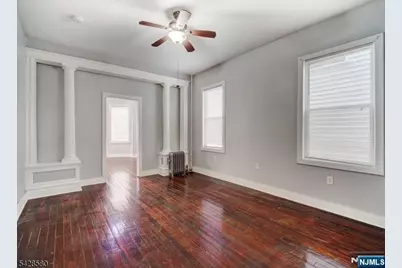564 Sanford Avenue, Newark, NJ 07106 - Photo 9