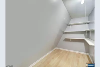 564 Sanford Avenue, Newark, NJ 07106 - Photo 21
