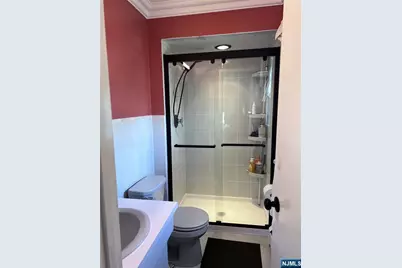 7 Spruce Street 2 #2, Elmwood Park, NJ 07407 - Photo 11