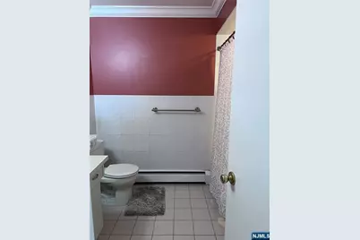 7 Spruce Street 2 #2, Elmwood Park, NJ 07407 - Photo 9