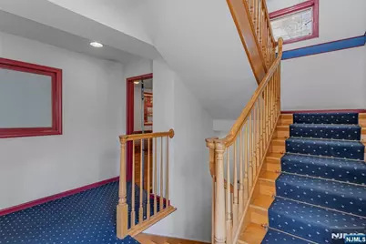 582 Franklin Avenue, Nutley, NJ 07110 - Photo 11