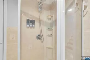 353 Page Ave, Lyndhurst Township, NJ 07071 - Photo 35