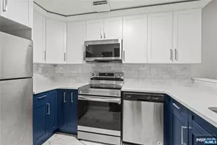 226 Monroe Street 1S, Hoboken, NJ 07030 - Photo 5