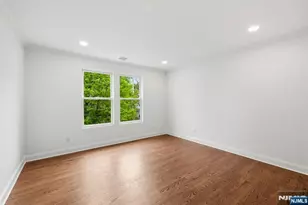 120 Hope St, Ridgewood, NJ 07450 - Photo 25