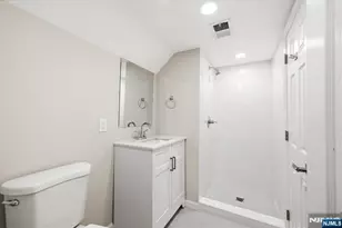 37 Roth Ave, Oakland, NJ 07417 - Photo 23