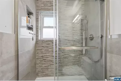1-29 Virginia Drive 129B #129B, Fair Lawn, NJ 07410 - Photo 15