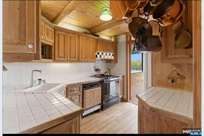 4 Horizon Road G-10 #G-10, Fort Lee, NJ 07024 - Photo 5