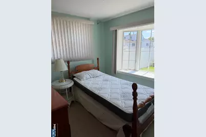 274 Schepis Avenue, Saddle Brook Township, NJ 07663 - Photo 11