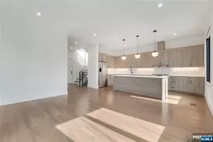 240 Columbia Ave 5, Fort Lee, NJ 07024 - Photo 5
