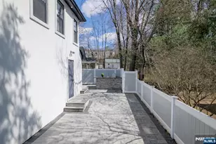 1013 Boulevard, New Milford, NJ 07646 - Photo 23