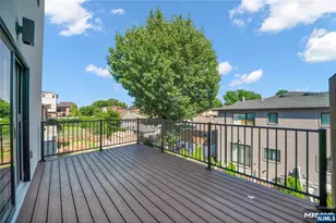 1524 11th St, Fort Lee, NJ 07024 - Photo 17