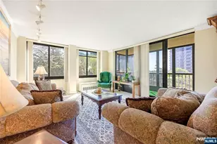 200 Winston 109, Cliffside Park, NJ 07010 - Photo 9