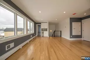 38 Hilliard Ave 1, Edgewater, NJ 07020 - Photo 21
