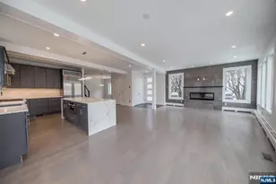 38 Hilliard Ave 1, Edgewater, NJ 07020 - Photo 7