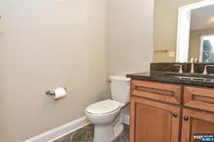 501 Whitney Ln, Allendale, NJ 07401 - Photo 7