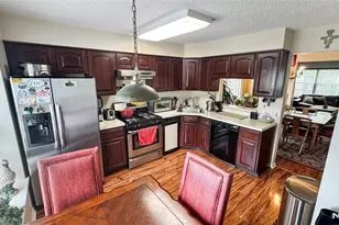 1051 Ash Dr, Mahwah, NJ 07430 - Photo 5