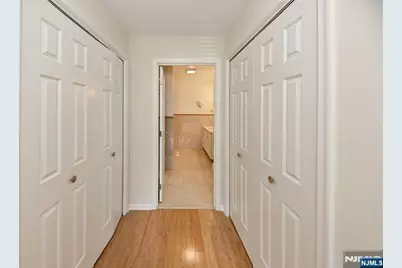 570 Oak Avenue, Maywood, NJ 07607 - Photo 17