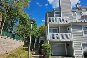 1 Markham Cir, Englewood, NJ 07631 - Photo 1