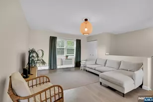 1152 Valley Road 2B, Wayne, NJ 07470 - Photo 3
