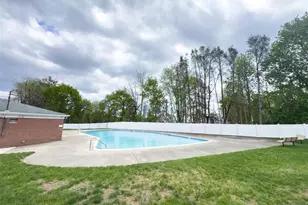 1152 Valley Road 2B, Wayne, NJ 07470 - Photo 13