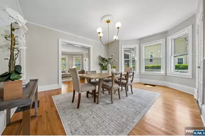 215 Inwood Avenue, Montclair, NJ 07043 - Photo 17