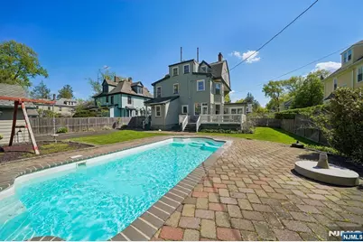 215 Inwood Avenue, Montclair, NJ 07043 - Photo 45