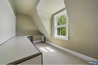215 Inwood Avenue, Montclair, NJ 07043 - Photo 41
