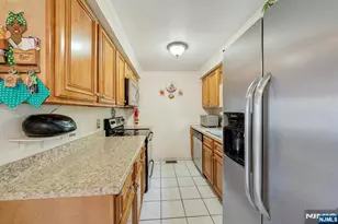 210 Caldwell Ave 7, Paterson, NJ 07501 - Photo 11