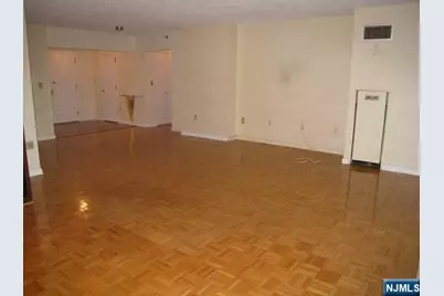 1512 Palisade Avenue 2R #2R, Fort Lee, NJ 07024 - Photo 9