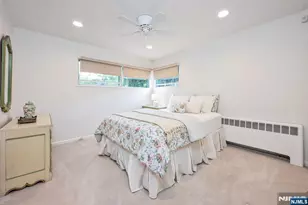 31 Sherwood Dr, Hillsdale, NJ 07642 - Photo 29
