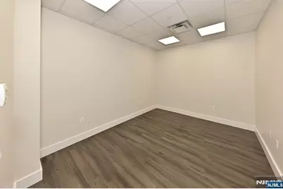 210 Newman Street, Hackensack, NJ 07601 - Photo 45