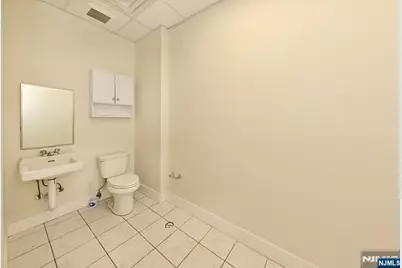 210 Newman Street, Hackensack, NJ 07601 - Photo 41