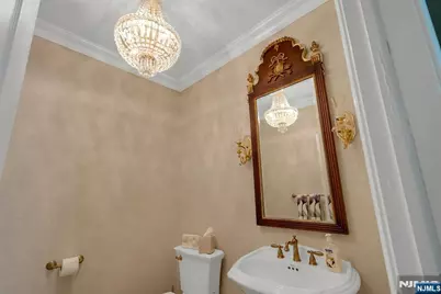 309 Skyridge Road, Franklin Lakes, NJ 07417 - Photo 13